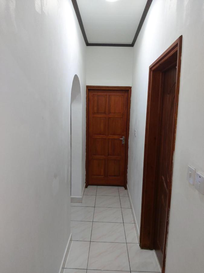 Leo'S Petit Villa Annex Praslin Exterior foto