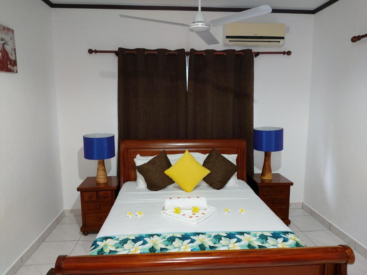 Leo'S Petit Villa Annex Praslin Exterior foto