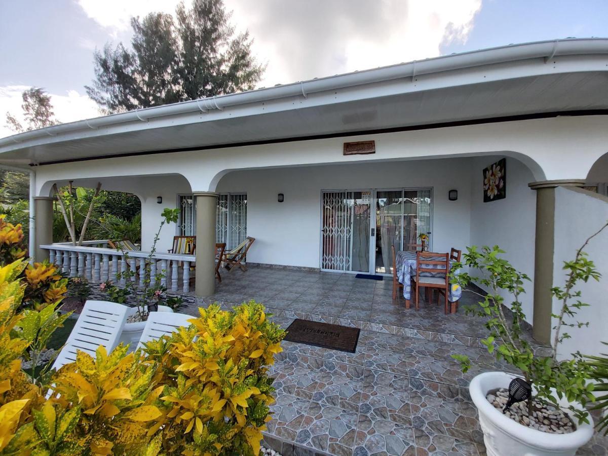 Leo'S Petit Villa Annex Praslin Exterior foto