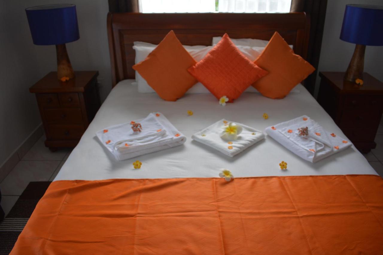 Leo'S Petit Villa Annex Praslin Exterior foto